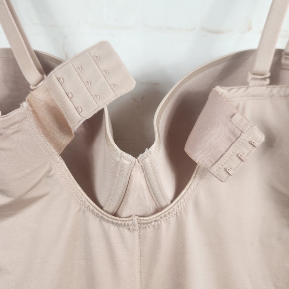SPANXshape Suit Your Fancy Strapless Cupped Mid-Thigh Bodysuit in Beige XL - Picture 11 of 16